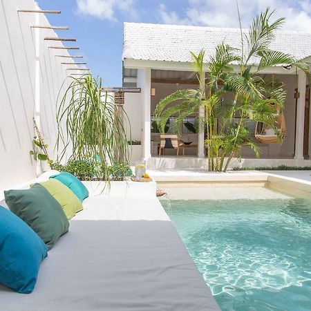 Villa Azcoyen - 3Br Villa In Canggu Buitenkant foto